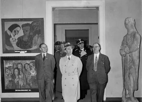 „Išsigimusio meno“ paroda, Miunchenas, 1937